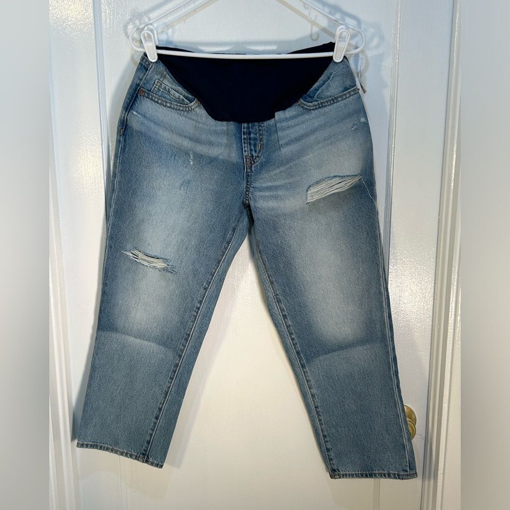 Old Navy Women's Maternity Jeans Six Short Slouchy Straight Leg Distressed